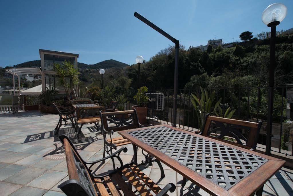 Hotel Il Nespolo Casamicciola Terme Εξωτερικό φωτογραφία