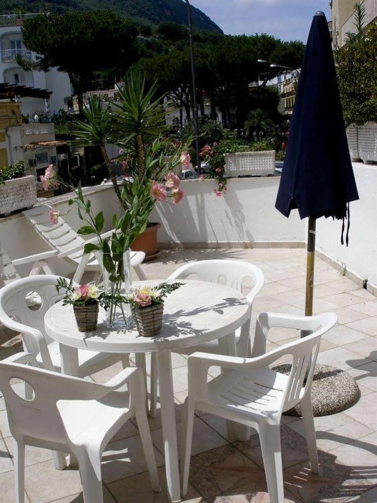 Hotel Il Nespolo Casamicciola Terme Εξωτερικό φωτογραφία